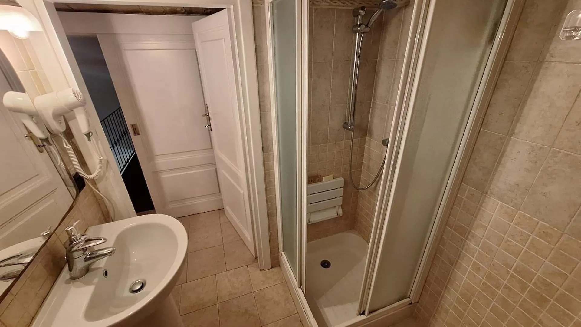 Casa Vacanze Colosseo Da Fernando No Elevator Rome 0*,  Italy