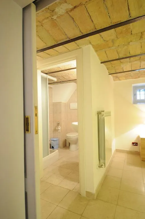 Holiday home Casa Vacanze Colosseo Da Fernando No Elevator Rome